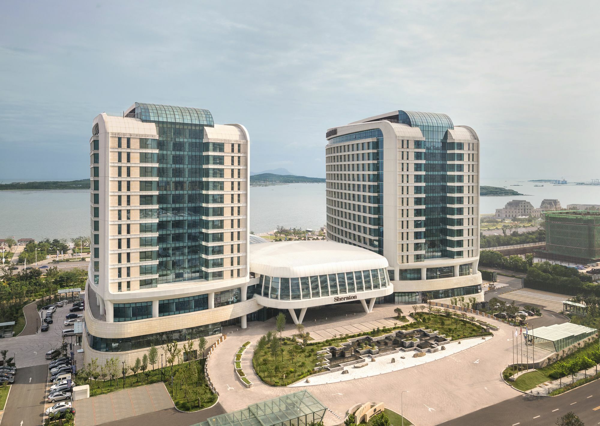 Sheraton Qingdao West Coast Exterior foto